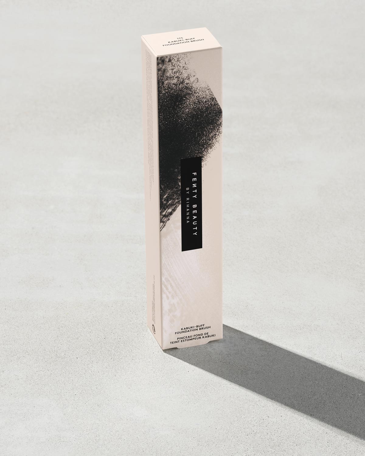 Kabuki-Buff Foundation Brush 115 - Image 3