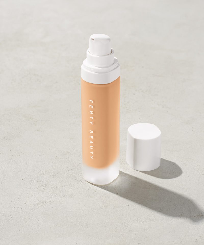 Pro Filt'r Soft Matte Longwear Foundation — #220