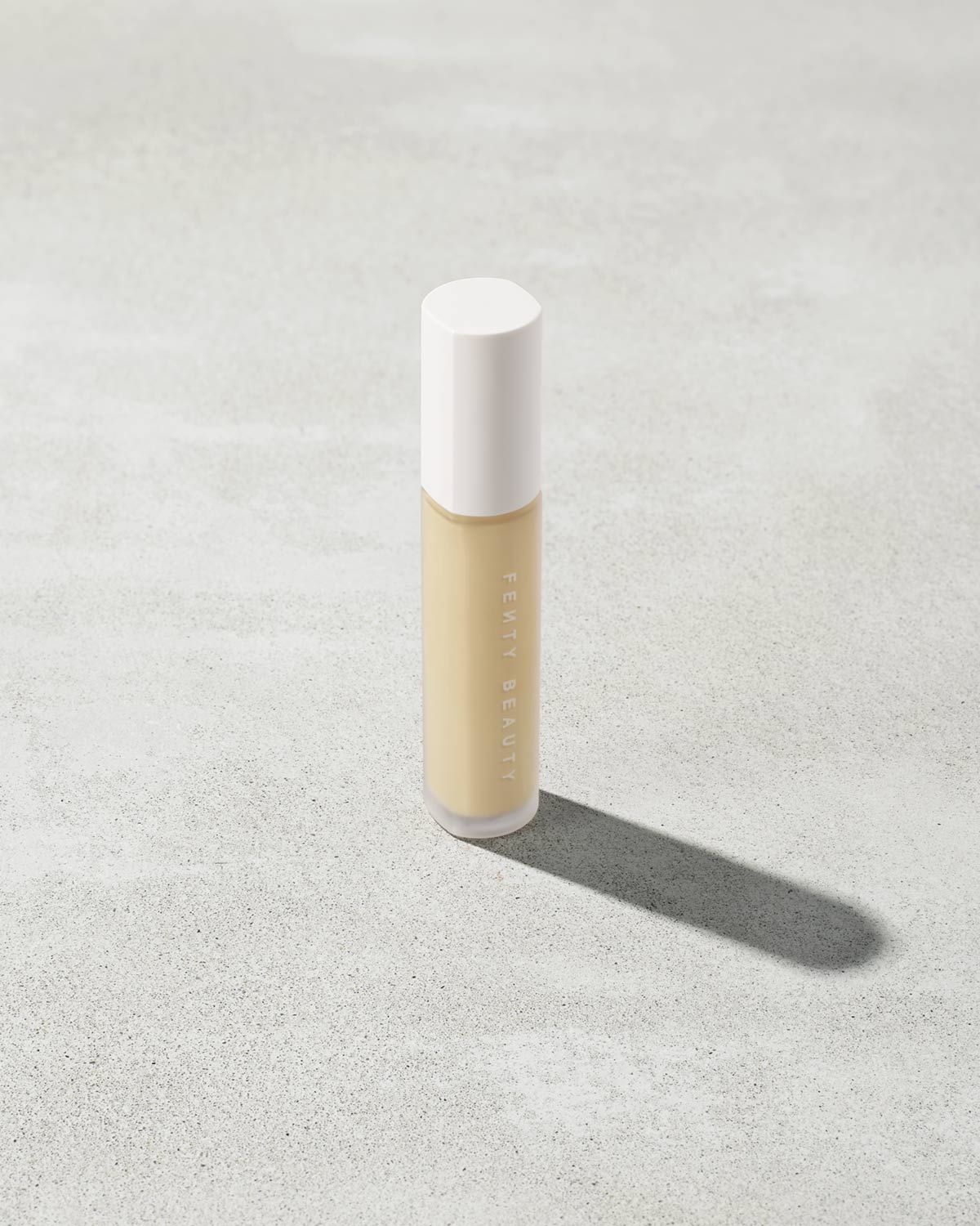 Pro Filt'r Instant Retouch Concealer — #105 - Image 9