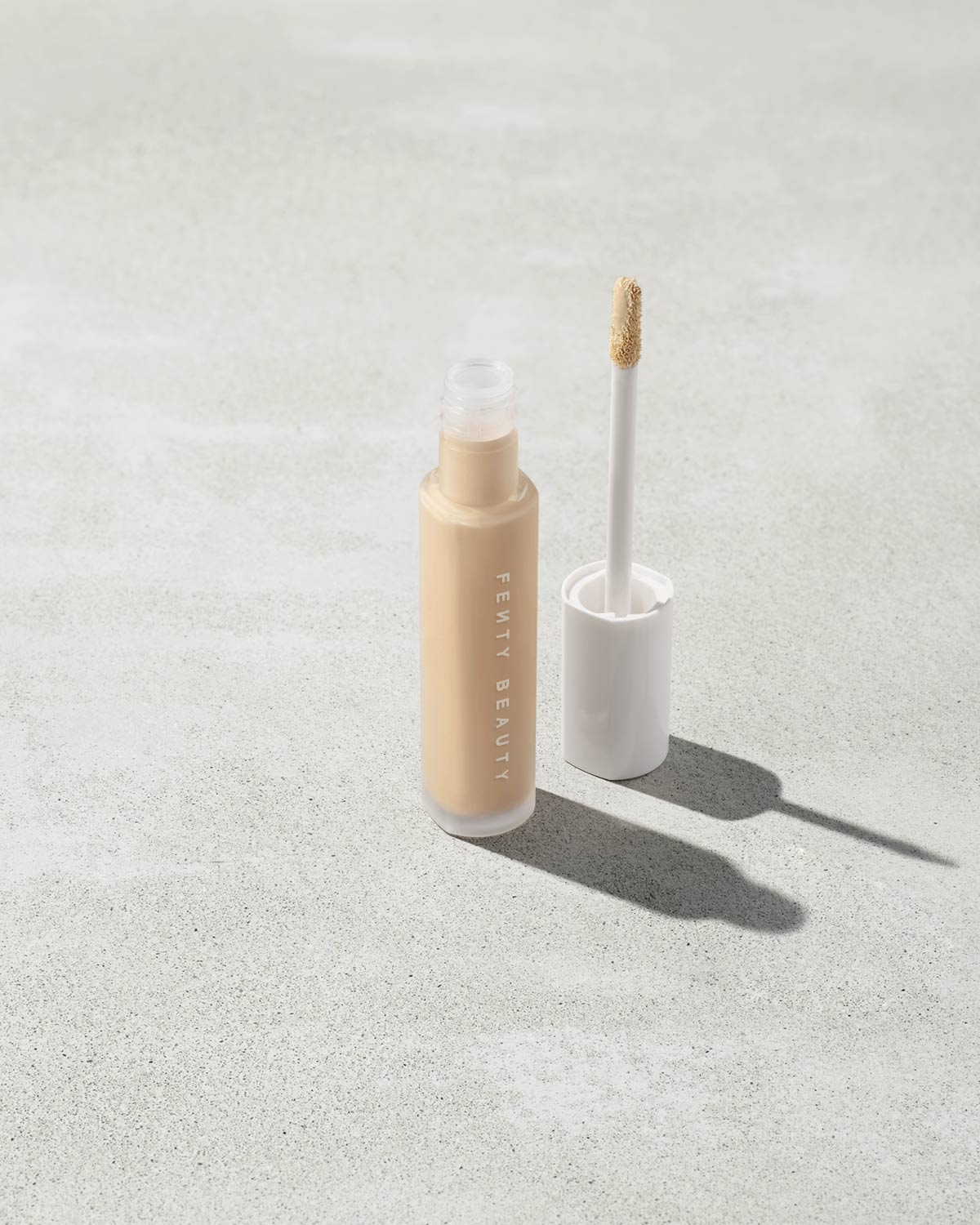 Pro Filt'r Instant Retouch Concealer — #180