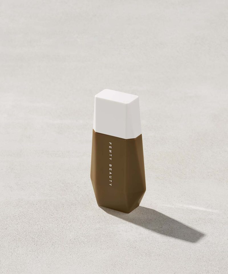 Eaze Drop Lightweight Blurring Skin Tint — 21