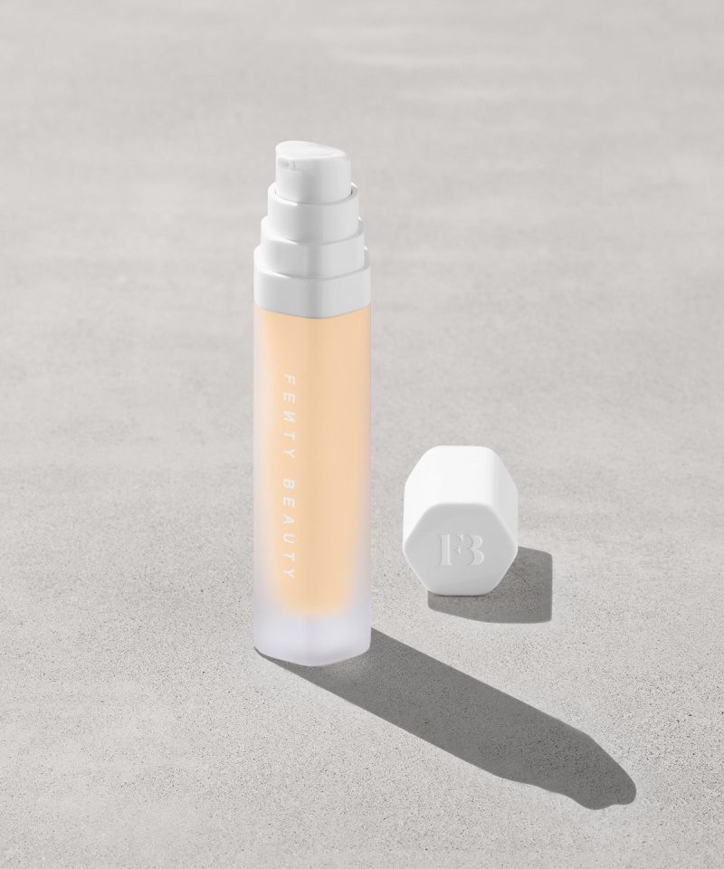 Soft'lit Naturally Luminous Longwear Foundation — 140