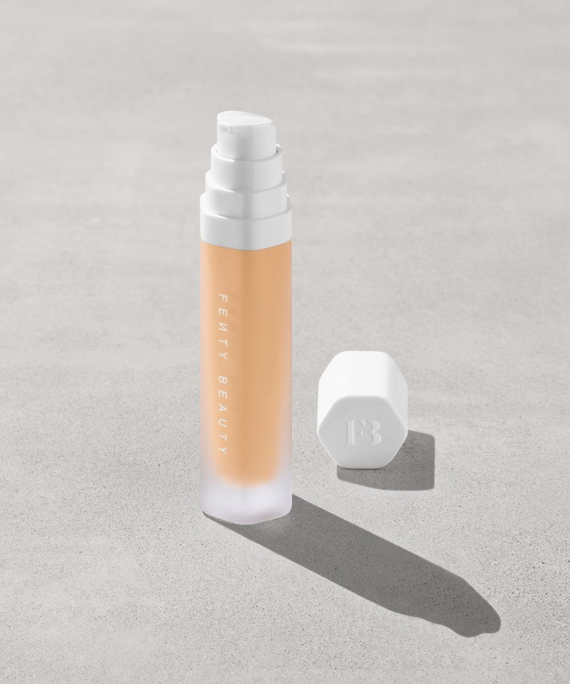 Soft'lit Naturally Luminous Longwear Foundation — 265