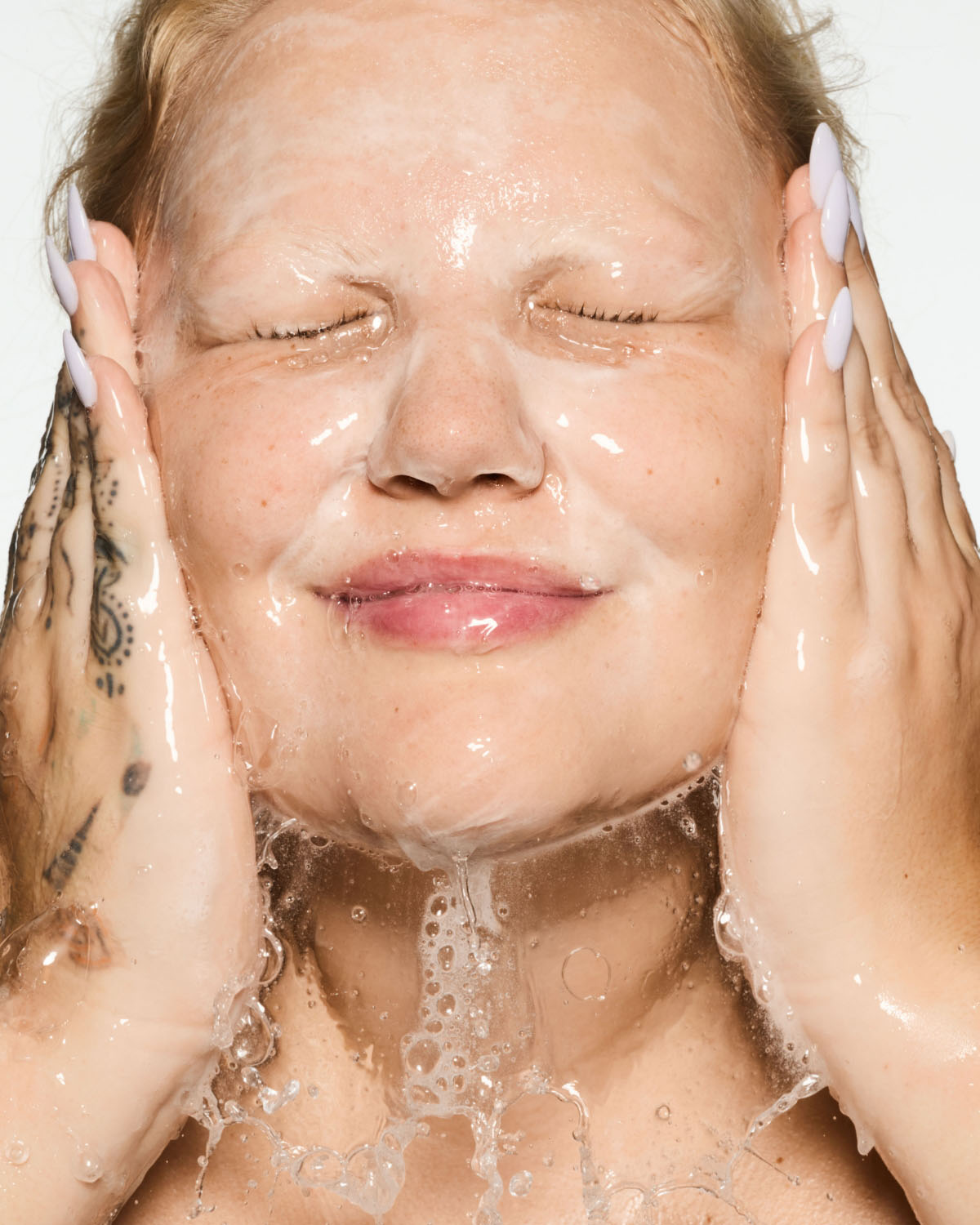 Total Cleans'r Remove-It-All Cleanser with Barbados Cherry - Image 5