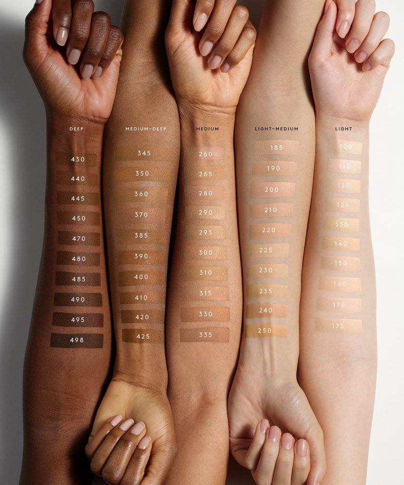 Alternative view of Soft'lit Naturally Luminous Longwear Foundation — 200