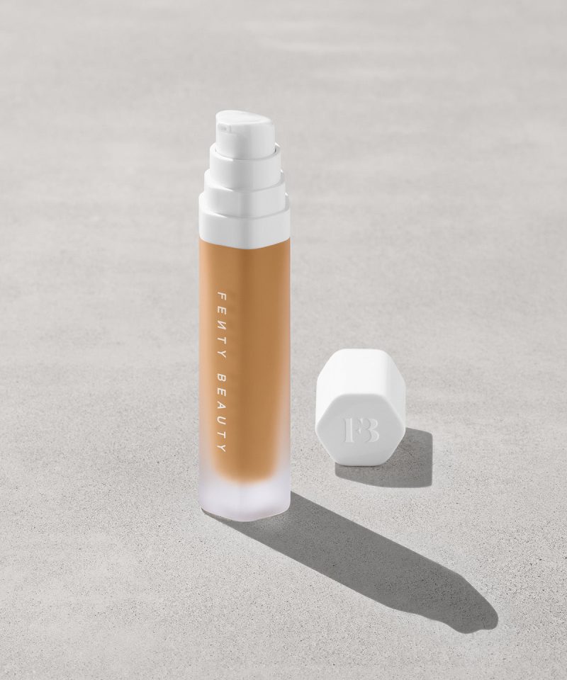 Soft'lit Naturally Luminous Longwear Foundation — 335